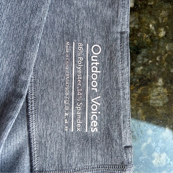 Outdoor Voices leggings. Excellent condition. Blue/grey heathered color. Size L - Picture 7 of 10